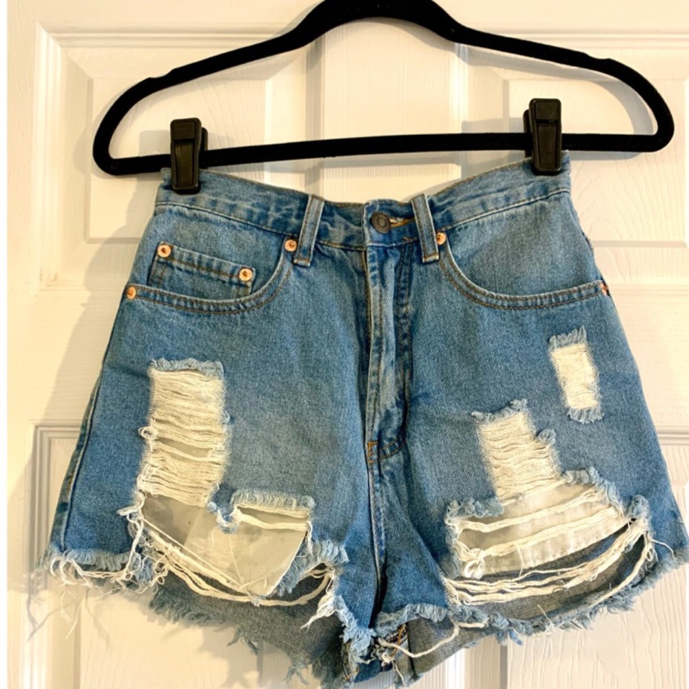 Signature8 high waisted denim shorts